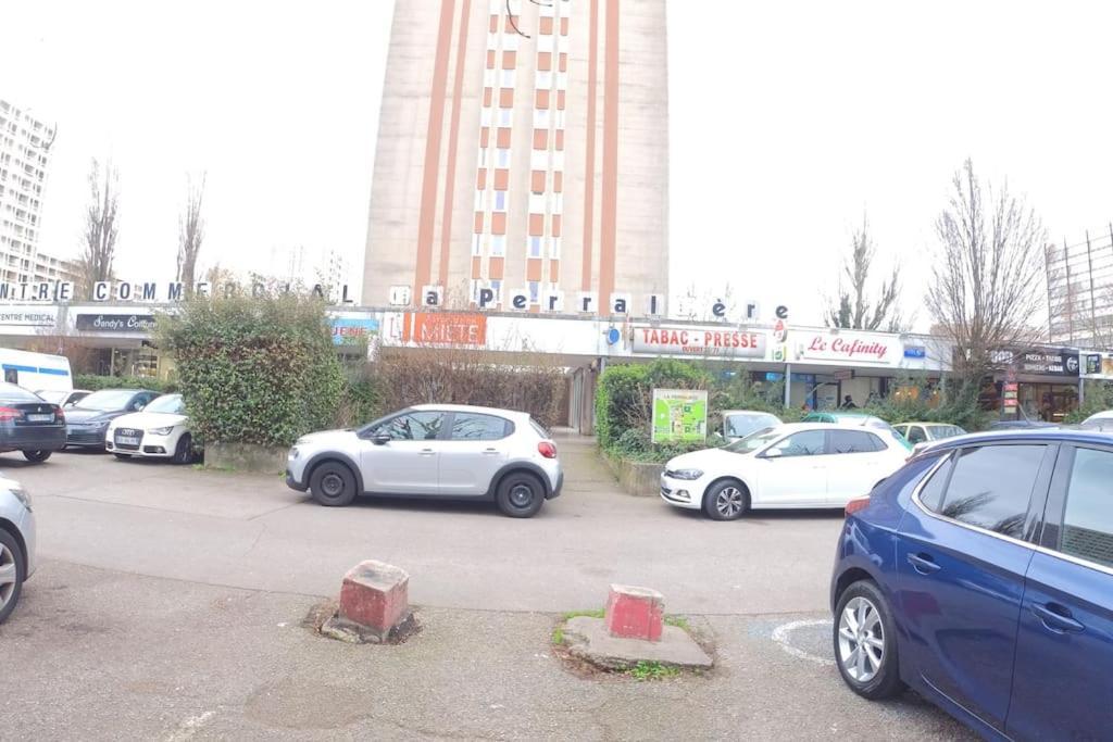 Appartement Bnbgones Le Sky Blue - Balcons - Metro Flachet - Wifi Villeurbanne