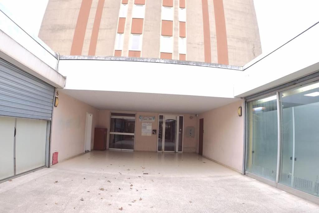 Bnbgones Le Sky Blue - Balcons - Metro Flachet - Wifi Appartement